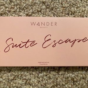 Wander Beauty Suite Escape Eyeshadow Palette